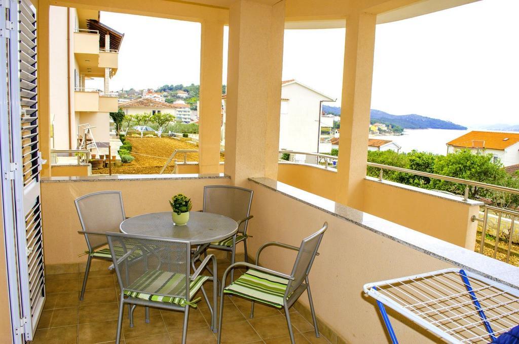 Apartments Zlatka Trogir Zimmer foto