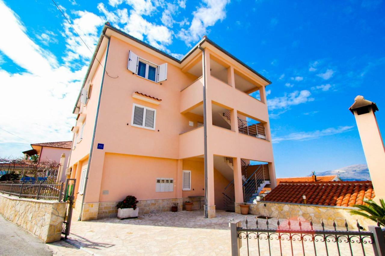 Apartments Zlatka Trogir Exterior foto